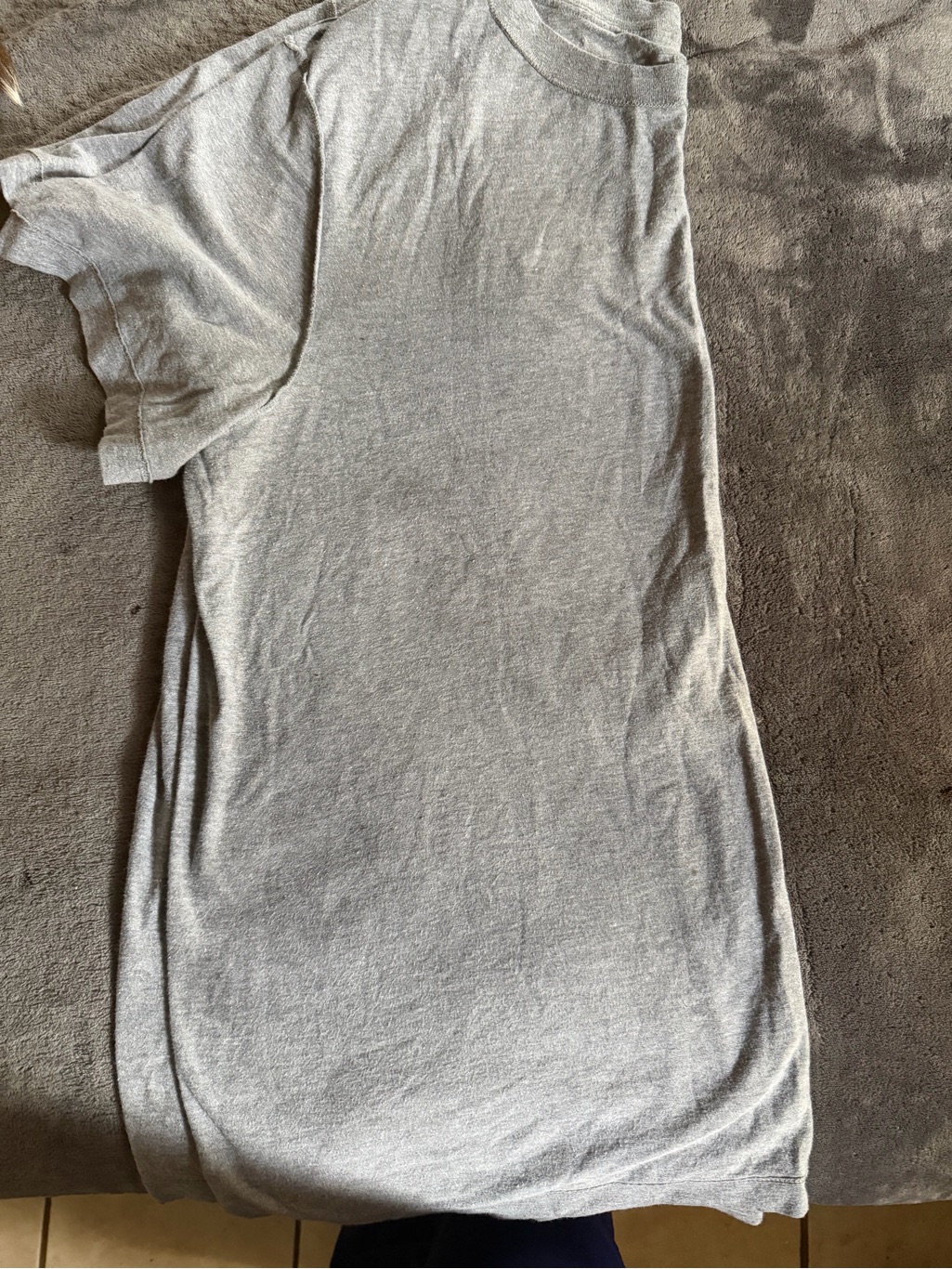 Nike Basic Solid Gray Crewneck TShirt Nike Basic Solid Gray Crewneck TShirt